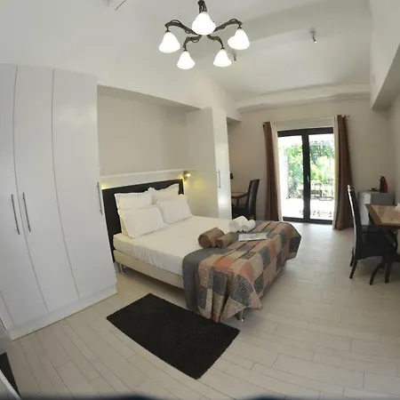 Ancie Gasthof Grimaud